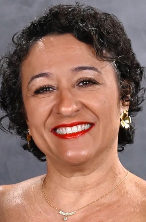 Psicólogo(a) Auriscéa Aparecida Araújo Campos atendendo online em Salvador/BA