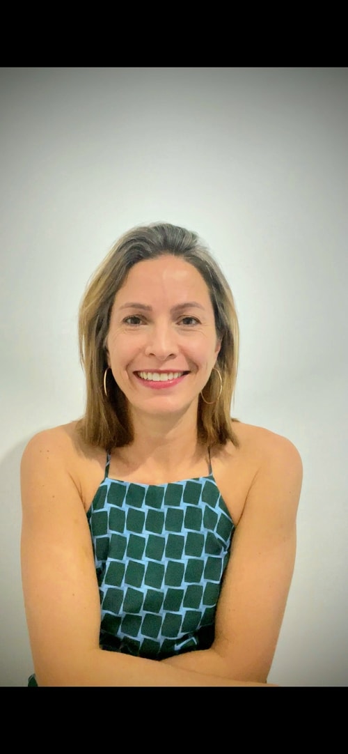 Psicólogo(a) Indianara Cassia da Silva Junqueira