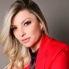 Foto 1 de Rosana Castro