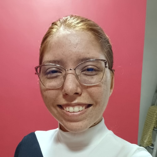 Foto 1 de Tamires Luara de Oliveira Brittes