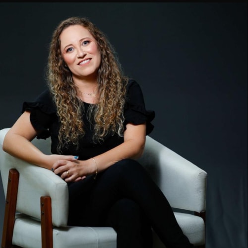 Foto 1 de Valquíria Ferreira de Oliveira Megda