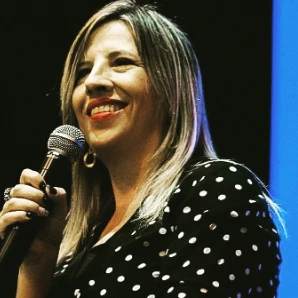 Foto 2 de Mari Diniz