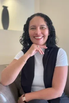 Foto 2 de Monica Bertolini