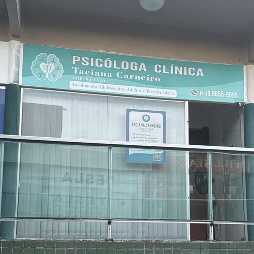 Foto 1 de Taciana Carneiro