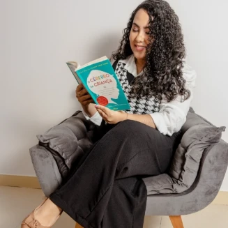 Foto 3 de Rebeca Do Vale Marques