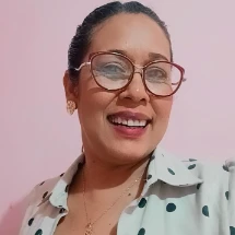 Foto 1 de Leidejane Cassimiro de Souza Vasconcelos