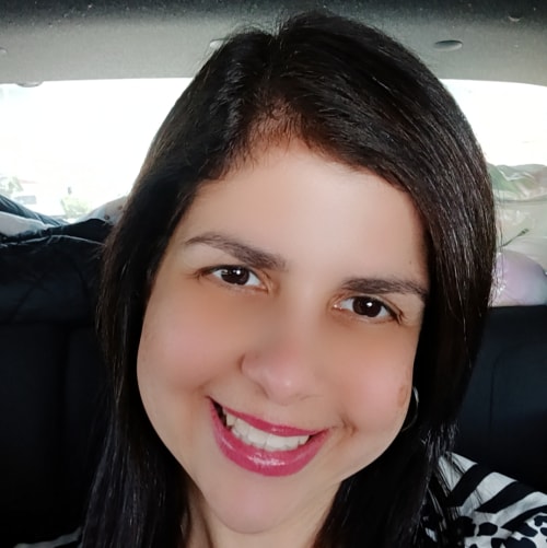 Foto 2 de Juliana dos Santos Tepedino