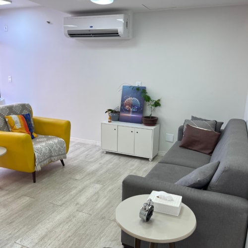 Foto 2 de Cristiane Reis Franca