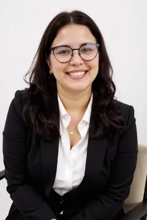 Foto 2 de Carolina Reis