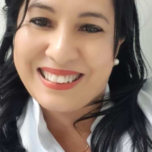 Foto 1 de Valéria Aparecida De Oliveira