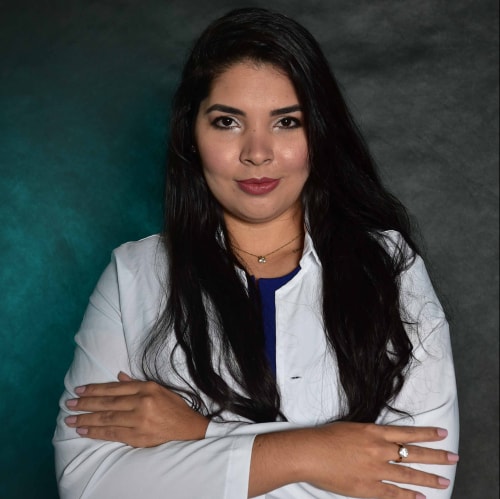 Foto 2 de Loana Pereira