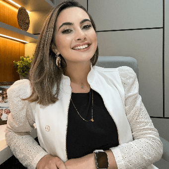 Foto 1 de Thaís Menezes de Souza Lan