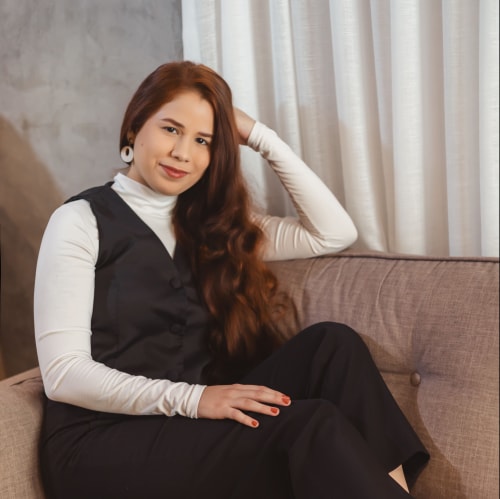 Foto 2 de Olivia Beatriz Pavão Carvalho