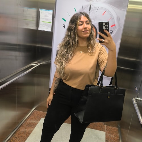 Foto 4 de Vitória Demarque Medeiros