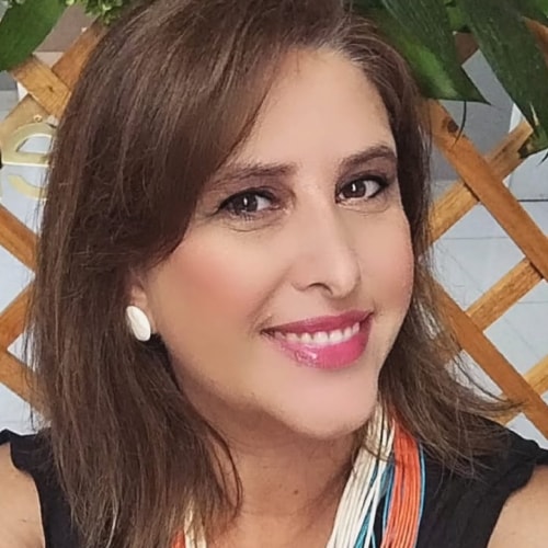 Foto 1 de Carolina De Melo Silva Xavier