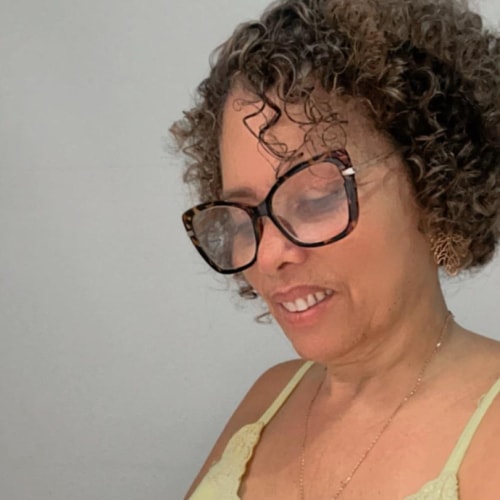 Foto 1 de Eliane de Fátima Aguiar