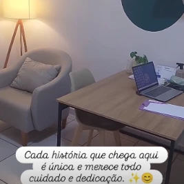 Foto 3 de Cristiany Barros e Silva