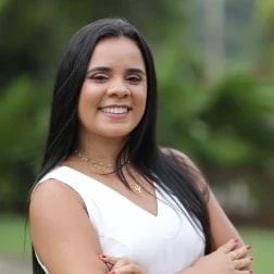 Foto 3 de Fábia Cristiane Sousa dos Santos