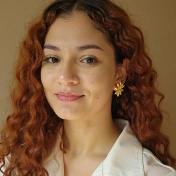 Foto 1 de Rebeca Vasconcelos Moreira