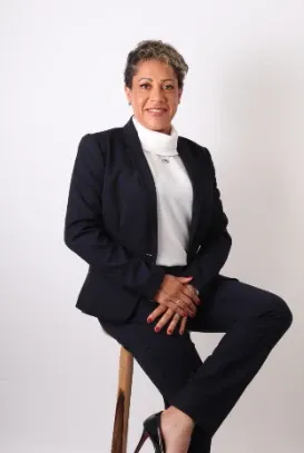 Foto 3 de Alessandra Sabino