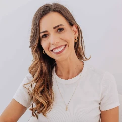 Foto 2 de Viviane Souza Maciel