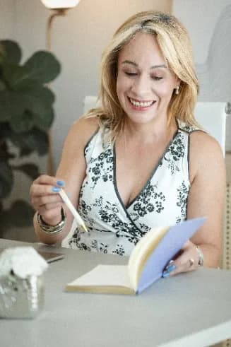 Foto 2 de Monica Soares