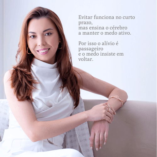 Foto 1 de Mariana Captain Silva Pacheco