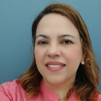 Psicólogo(a) Fabia Soares de Souza Mendonça atendendo online em Niterói/RJ