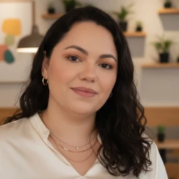 Psicólogo(a) Simony Karla Batista de Oliveira Silva atendendo online em Natal/RN