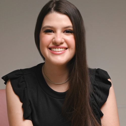 Psicólogo(a) Isabela Obregon atendendo online em São José do Rio Preto/SP