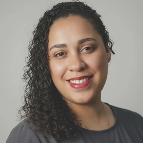 Psicólogo(a) Amanda Cristina de Souza da Costa atendendo online em Duque de Caxias/RJ