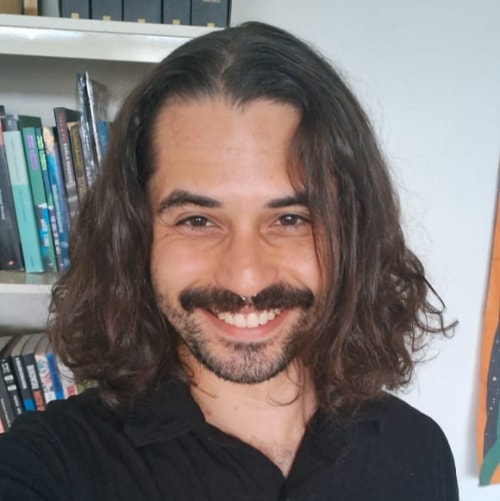 Psicólogo(a) Vinicius Pinto de Araujo Santos atendendo online em Rio de Janeiro/RJ