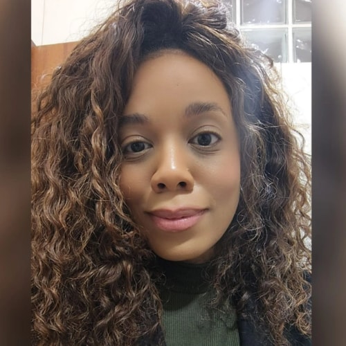 Psicólogo(a) Franciane Linhares dos Santos da Silva atendendo online em Volta Redonda/RJ