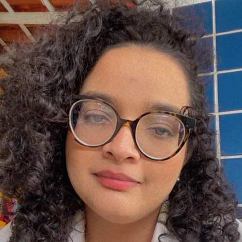 Psicólogo(a) Isabela Simões Soares Hide atendendo online em Salvador/BA