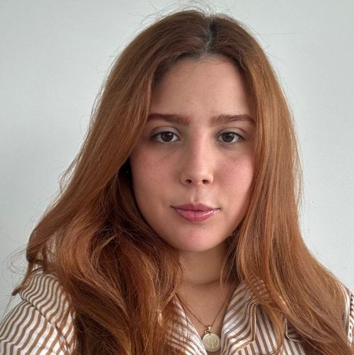 Psicólogo(a) Fernanda Alcântara Moreira atendendo online em São Paulo/SP